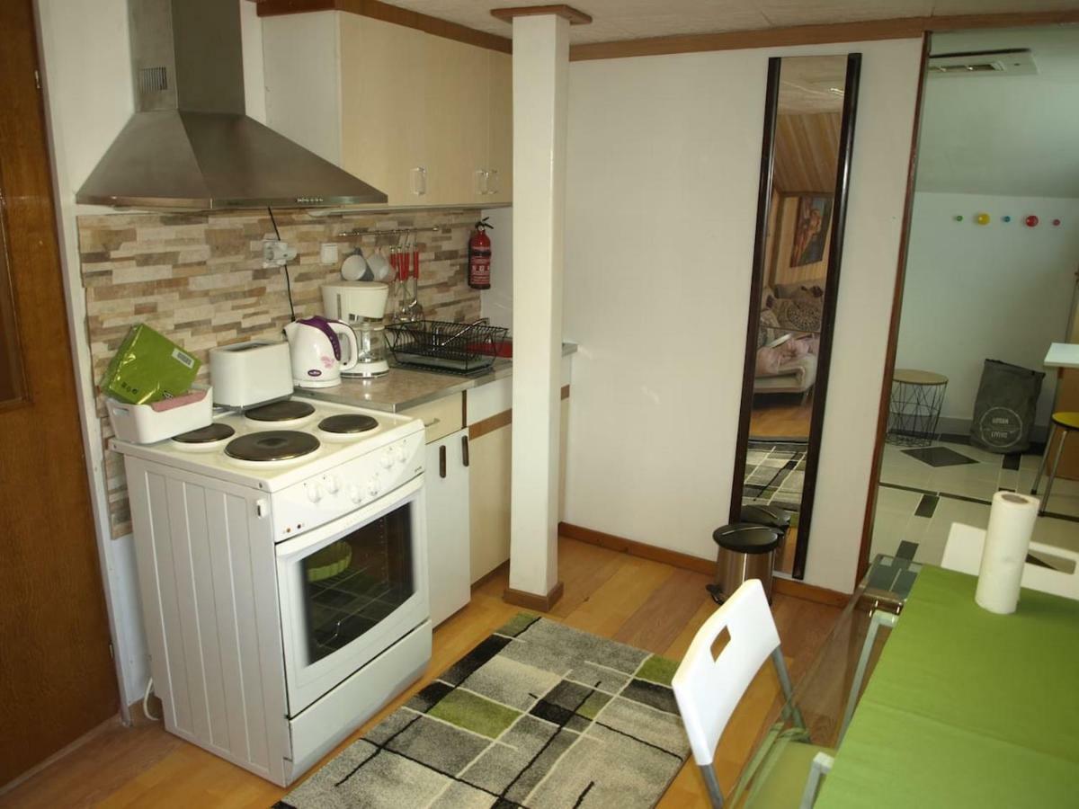 Apartment " Studio Green " Free Parking, Self Check-In Загреб Экстерьер фото